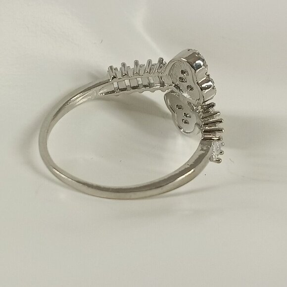 Fashion Jewelry Women's Ring Size 10 Heart Shape Crystal Stainless Steel - Picture 7 of 8